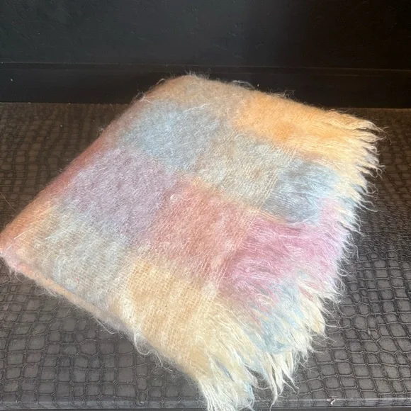 Super soft cape, blanket 100% Mohair Pile Mede in Souf Africa - Picture 1 of 11
